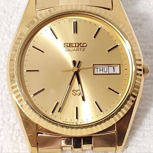Vintage Seiko SQ Men's Presidential Day Date Gold Tone Watch One Jewel S Steel